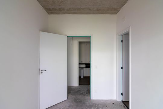 Suíte 1 de apartamento à venda com 2 quartos, 80m² em Itaim Bibi, São Paulo