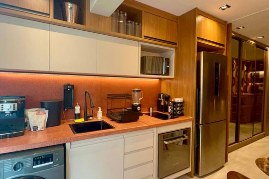 Cozinha de kitnet/studio à venda com 1 quarto, 32m² em Cerqueira César, São Paulo