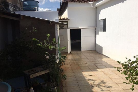 Casa para alugar com 3 quartos, 260m² em Fundinho, Uberlândia