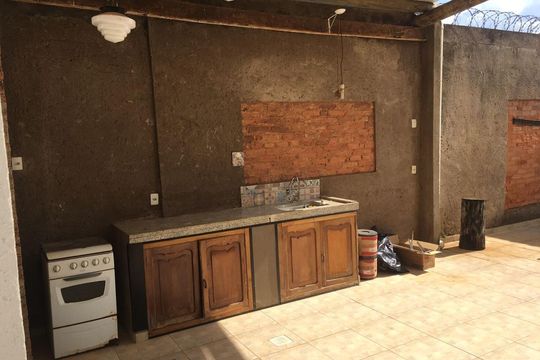 Casa para alugar com 3 quartos, 260m² em Fundinho, Uberlândia