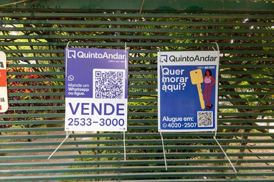 Placa de casa à venda com 4 quartos, 220m² em Vila do Ouro, Nova Lima