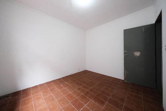 Quarto de casa para alugar com 1 quarto, 135m² em Vila Nhocuné, São Paulo
