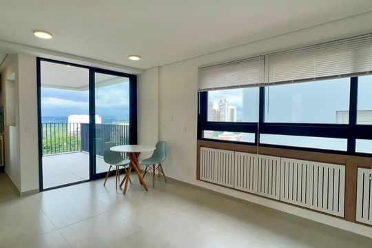 Sala de apartamento à venda com 1 quarto, 60m² em Pinheiros, São Paulo