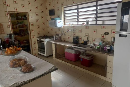 Casa para alugar com 3 quartos, 215m² em Jardim Marília, Campinas