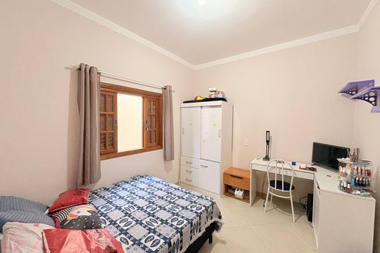 Quarto 1 de casa de condomínio à venda com 3 quartos, 84m² em Vila Aparecida, Jundiaí