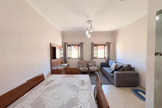 Sala de casa de condomínio à venda com 3 quartos, 84m² em Vila Aparecida, Jundiaí