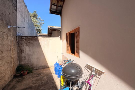 Quintal de casa de condomínio à venda com 3 quartos, 84m² em Vila Aparecida, Jundiaí