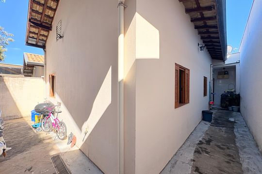Quintal de casa de condomínio à venda com 3 quartos, 84m² em Vila Aparecida, Jundiaí