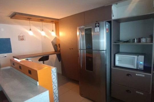 Cozinha de kitnet/studio para alugar com 1 quarto, 30m² em Centro, Curitiba