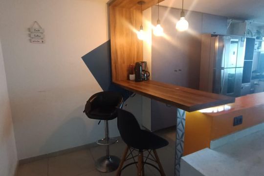 Cozinha de kitnet/studio para alugar com 1 quarto, 30m² em Centro, Curitiba