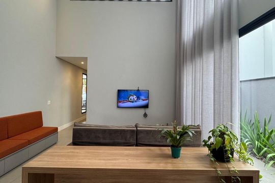 Casa de Condomínio para alugar com 3 quartos, 188m² em Swiss Park, Campinas