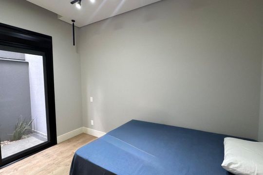 Casa de Condomínio para alugar com 3 quartos, 188m² em Swiss Park, Campinas