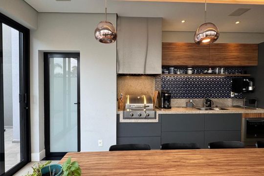 Casa de Condomínio para alugar com 3 quartos, 188m² em Swiss Park, Campinas