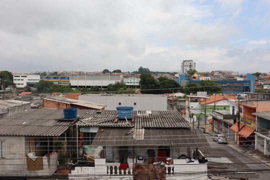 Vista  de casa à venda com 3 quartos, 400m² em Jardim Jovaia, Guarulhos