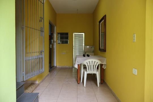 Corredor  de casa à venda com 3 quartos, 400m² em Jardim Jovaia, Guarulhos