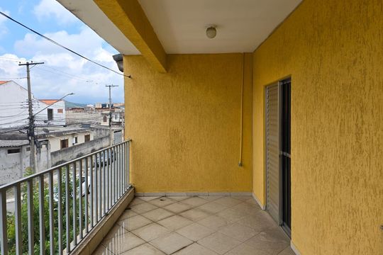 Quarto 02 Com varanda de casa à venda com 3 quartos, 400m² em Jardim Jovaia, Guarulhos