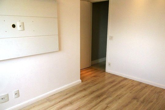 Apartamento à venda com 2 quartos, 109m² em Jardim Caravelas, São Paulo