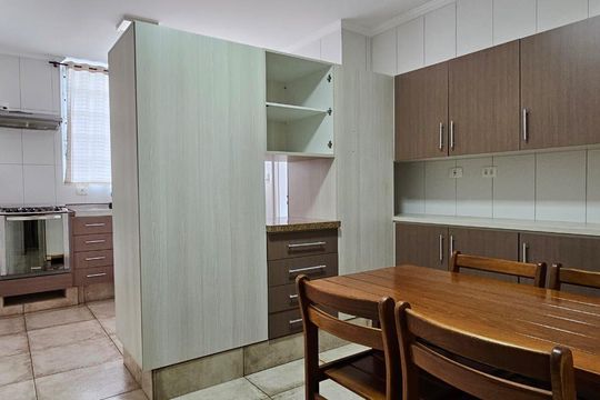 Apartamento para alugar com 3 quartos, 180m² em Vila Assunção, Santo André