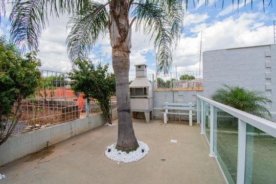 Apartamento para alugar com 2 quartos, 65m² em Costa E Silva, Porto Alegre