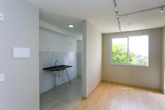 sala de apartamento à venda com 2 quartos, 42m² em Jardim Monte Alegre, Taboão da Serra