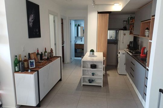 Cozinha de apartamento à venda com 2 quartos, 95m² em Partenon, Porto Alegre