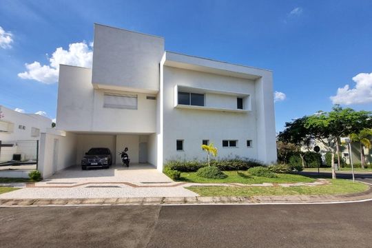Casa de Condomínio para alugar com 4 quartos, 380m² em Campinas - SP, Campinas