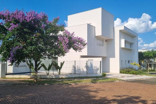 Casa de Condomínio para alugar com 4 quartos, 380m² em Campinas - SP, Campinas
