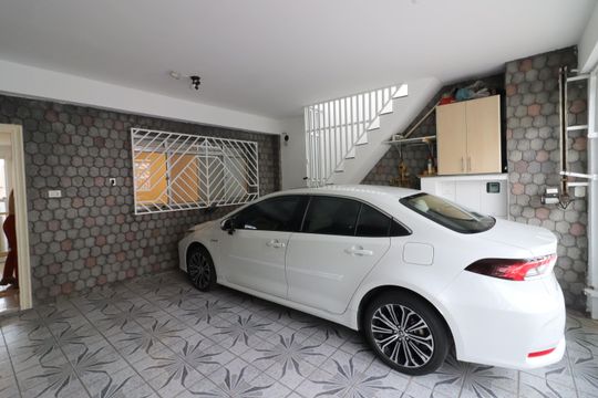 Garagem de casa à venda com 4 quartos, 176m² em Pestana, Osasco