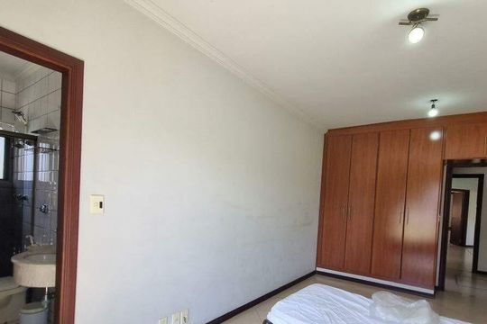 Casa para alugar com 4 quartos, 357m² em Parque Taquaral, Campinas
