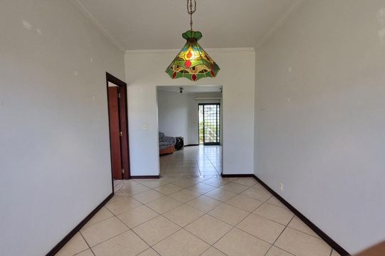 Casa para alugar com 4 quartos, 357m² em Parque Taquaral, Campinas