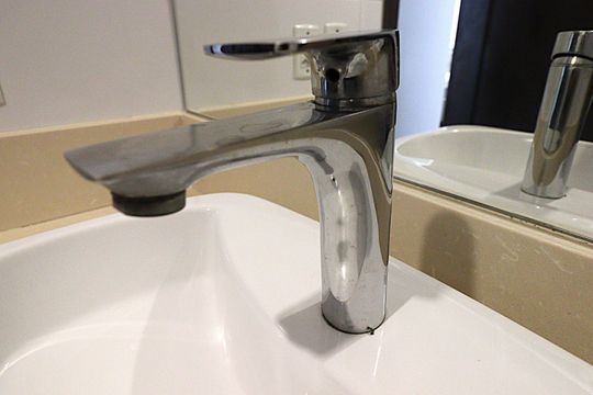 Banheiro - torneira de apartamento à venda com 2 quartos, 71m² em Petrópolis, Porto Alegre