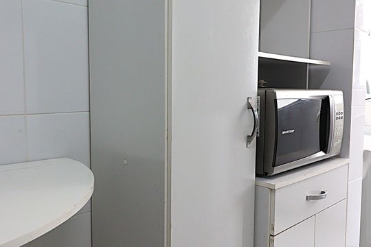 Cozinha - Armários de apartamento à venda com 2 quartos, 71m² em Petrópolis, Porto Alegre