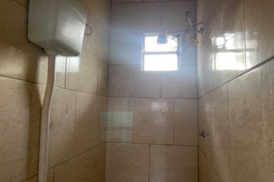 Banheiro de apartamento para alugar com 2 quartos, 101m² em Vila Urussai, Duque de Caxias