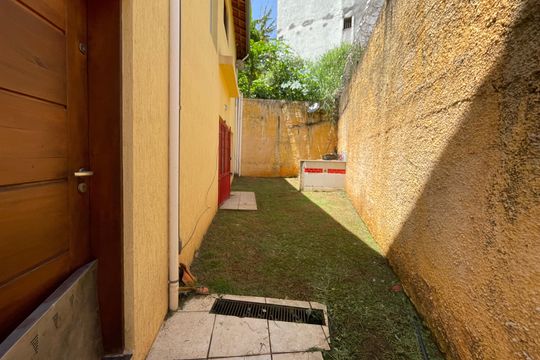 Área comum - Churrasqueira de casa à venda com 3 quartos, 300m² em Furnas, São Paulo