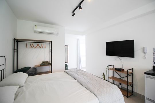 Suíte  de casa de condomínio para alugar com 1 quarto, 35m² em Moema, São Paulo