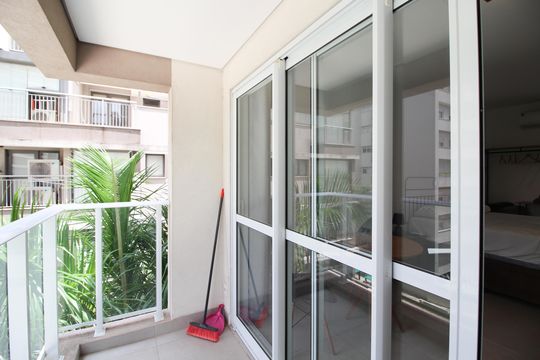 Varanda de casa de condomínio para alugar com 1 quarto, 35m² em Moema, São Paulo