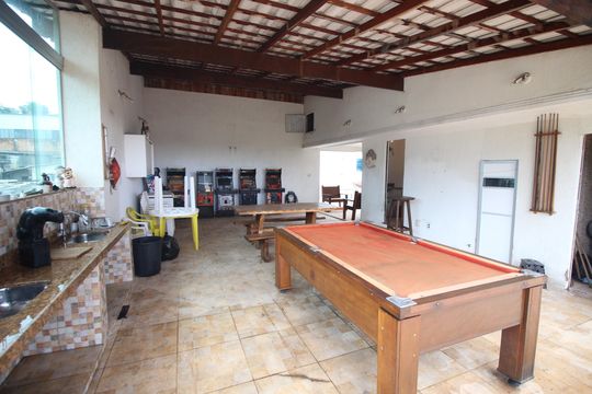 Area Gourmet de casa à venda com 4 quartos, 314m² em Santa Helena, Belo Horizonte