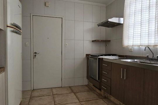 Apartamento para alugar com 3 quartos, 180m² em Vila Assunção, Santo André