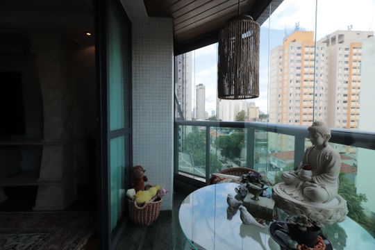 Sacada de apartamento à venda com 4 quartos, 170m² em Vila Gomes Cardim, São Paulo