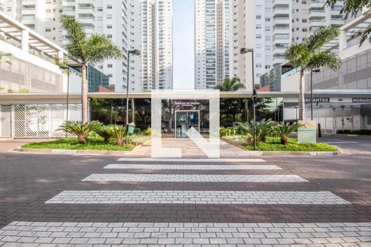 Fachada de apartamento à venda com 3 quartos, 125m² em Industrial Autonomistas, Osasco