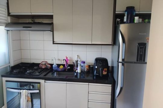 Cozinha de apartamento à venda com 3 quartos, 73m² em Jardim Tupanci, Barueri