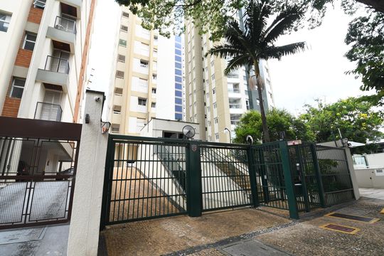 Fachada do Prédio de apartamento para alugar com 1 quarto, 60m² em Cambuí, Campinas