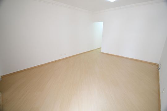 Apartamento para alugar com 1 quarto, 60m² em Cambuí, Campinas