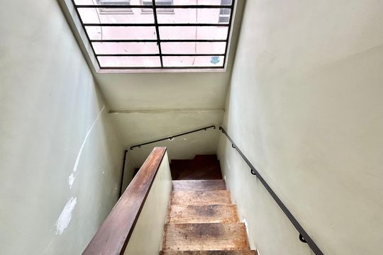 Escada de casa para alugar com 3 quartos, 185m² em Vila Alexandria, São Paulo
