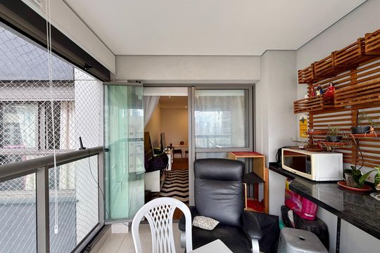 Sacada de apartamento à venda com 2 quartos, 66m² em Jardim das Acacias, São Paulo