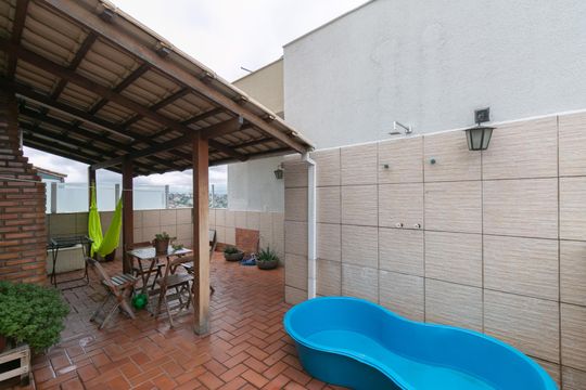Apartamento à venda com 4 quartos, 278m² em Planalto, Belo Horizonte