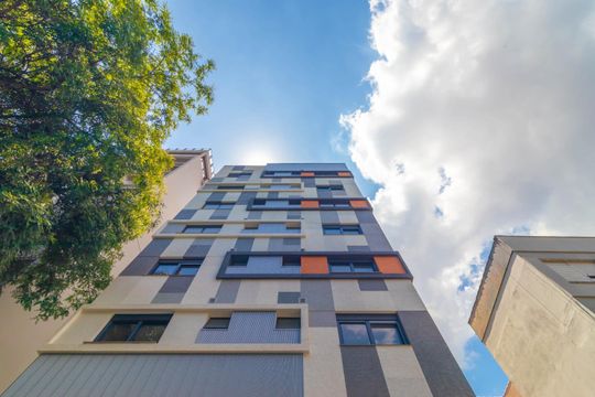 Fachada de apartamento para alugar com 1 quarto, 42m² em Santana, Porto Alegre