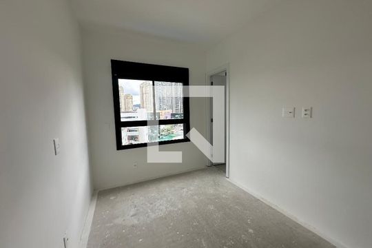 Apartamento à venda com 2 quartos, 87m² em Alphaville Empresarial, Barueri