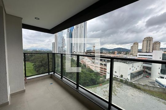 Apartamento à venda com 2 quartos, 87m² em Alphaville Empresarial, Barueri