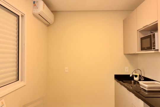 Sala/Cozinha de kitnet/studio para alugar com 1 quarto, 28m² em Centro, São Bernardo do Campo